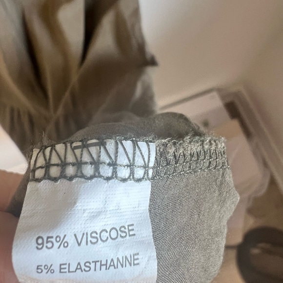 Leana Mode Olive Smocked Button-Down Maxi Dress - Size O/S Boho Chic - Picture 9 of 9